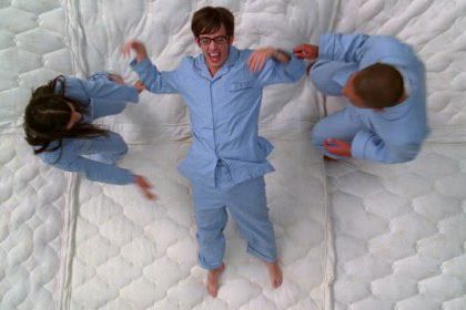Glee Smile Jump Mattress Video 01-2009-12-02.jpg