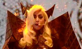 Lady GaGa Bad Romance X Factor 02-2009-12-06.jpg