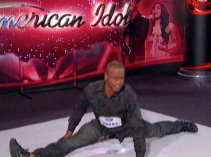 Cornelius Edwards Audition American Idol 03-2010-01-20.jpg