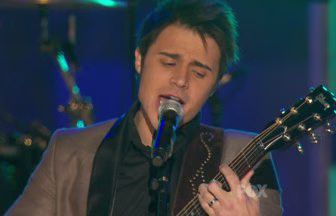 Kris Allen New Year Eve Billboard 01-2010-01-01.jpg