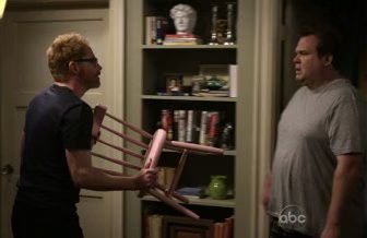 Modern Family Recap 01-2010-01-06.jpg