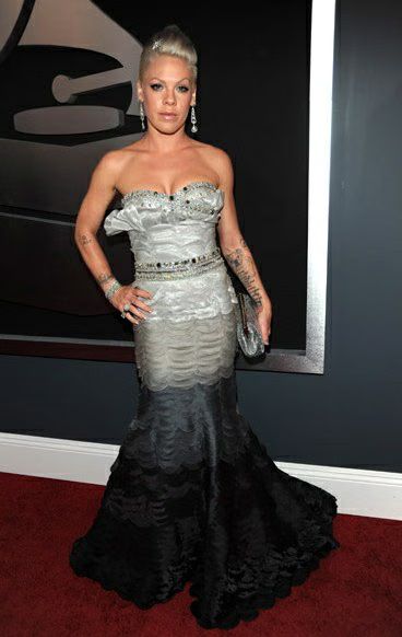 Pink Grammy Awards 01-2010-01-31.jpg