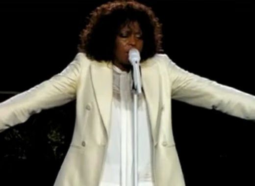 Whitney Houston Audtralia 01-2010-02-27.jpg