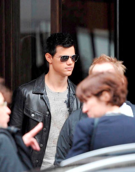 66878EP_LAUTNER_B-GR_01.jpg
