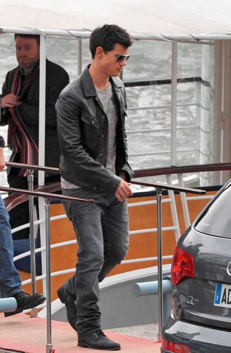 66878EP_LAUTNER_B-GR_04.jpg