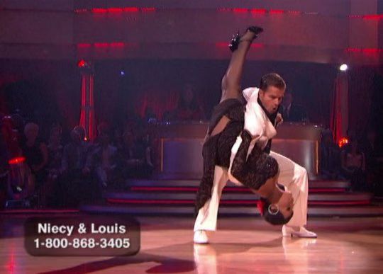 Niecy Nash Tango 01-2010-04-26.jpg