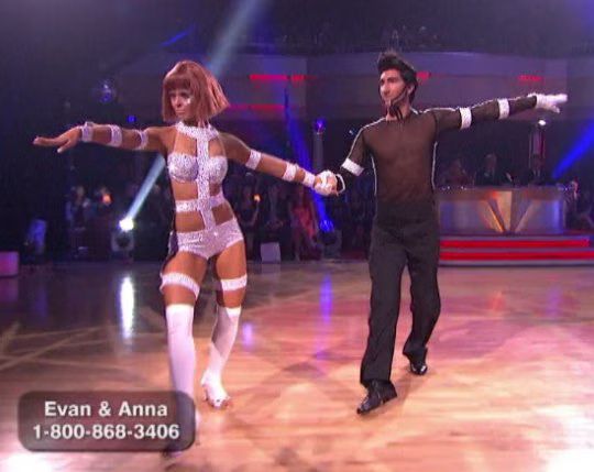 Evan Lysacek 01-2010-05-10.jpg