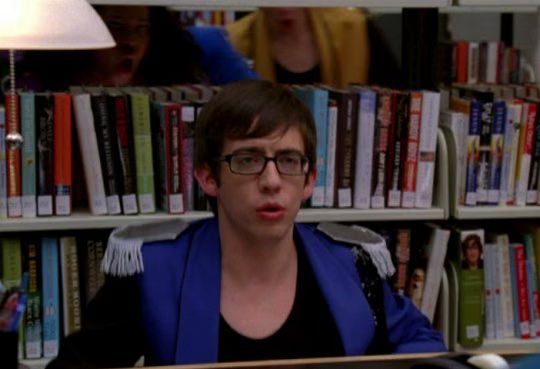 Glee 02-2010-05-04