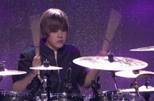 Justin Bieber American Idol 01-2010-05-19.jpg