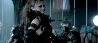 Miley Cyrus Can't Be Tamed 01-2010-05-04.jpg