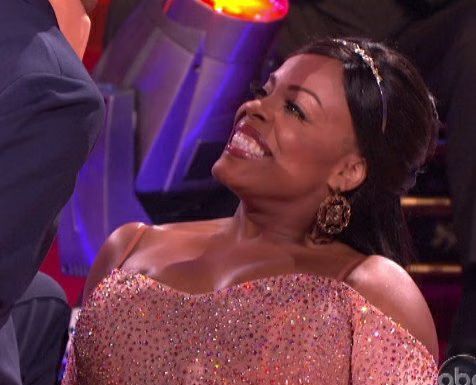 Niecy Nash Waltz 01-2010-05-10.jpg