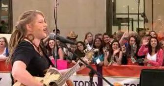 Crystal Bowersox Today Show 01-2010-06-03.jpg