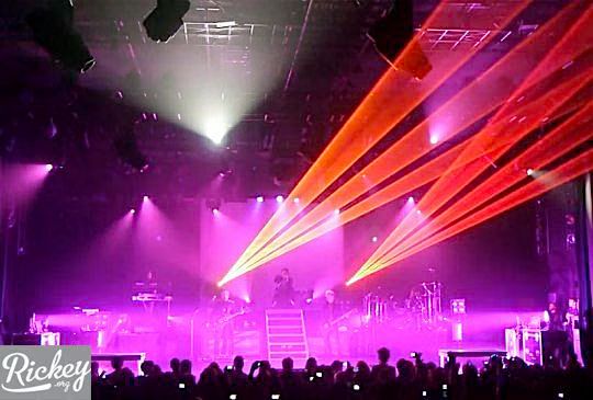 Glam Nation Tour 04-2010-06-23.jpg