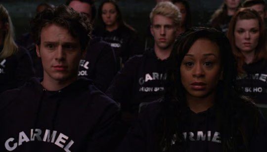 Glee 04-2010-06-02.jpg