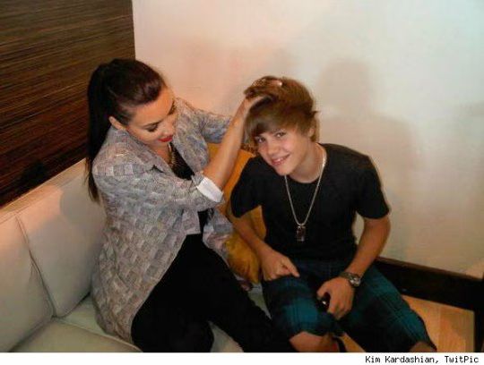 Justin Bieber Kardashian.jpg