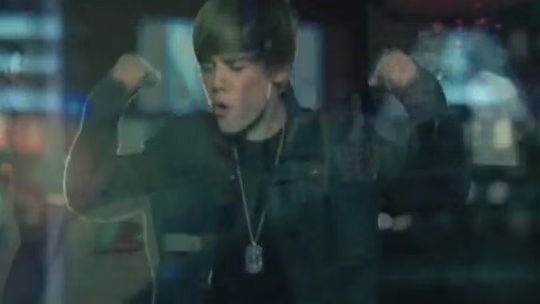 Justin Bieber OMG 01-2010-06-07.jpg