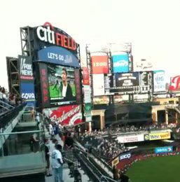 Kris Allen Citi Field 01-2010-06-26.jpg