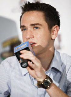 Aaron Kelly 01-2010-07-15.jpg