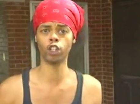 Bed Intruder Song Extended Antoine Dodson 01-2010-08-08.jpg