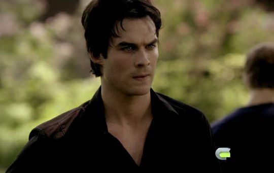 Ian Somerhalder Vampire Diaries 01-2010-09-09.jpg