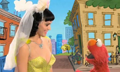 Katy Perry Sesame Street 01-2010-09-20.jpg