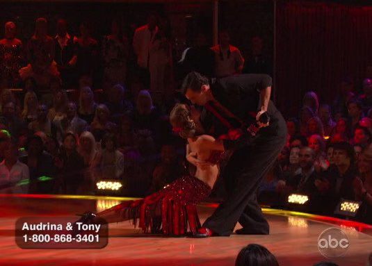 Audrina Patridge Tony Dovolani Argentine Tango 01-2010-10-11.jpg