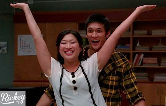 Glee Duets MP3 03-2010-10-12.jpg