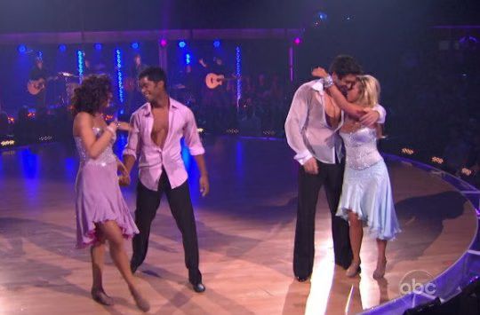 Jason Glover DWTS 01-2010-10-12.jpg