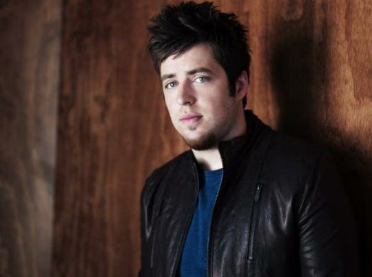 Lee DeWyze Live It Up.jpg