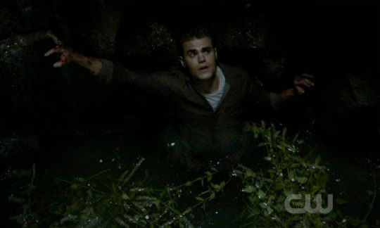 Vampire Diaries 01-2010-10-21.jpg
