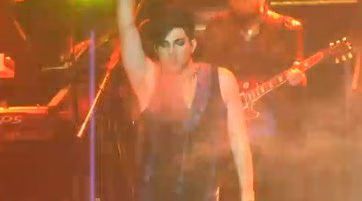 Adam Lambert Drugs 01-2010-11-22.jpg