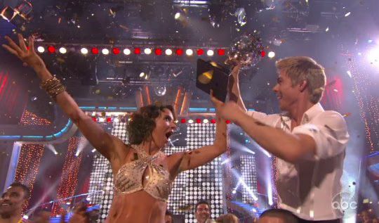 Dancing with the Stars Winner 01-2010-11-23.jpg