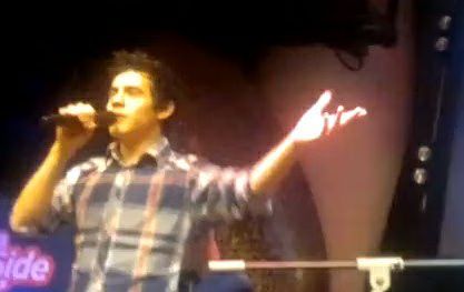 David Archuleta Singapore 01-2010-11-14.jpg