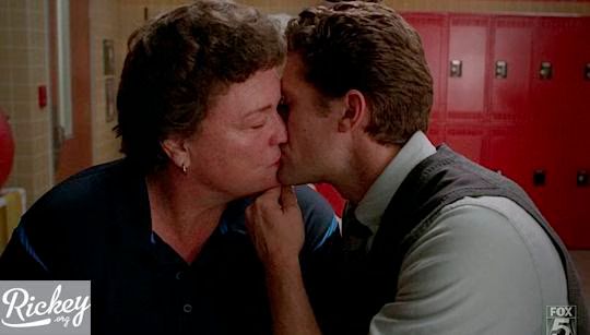 Glee Never Been Kissed 01-2010-11-09