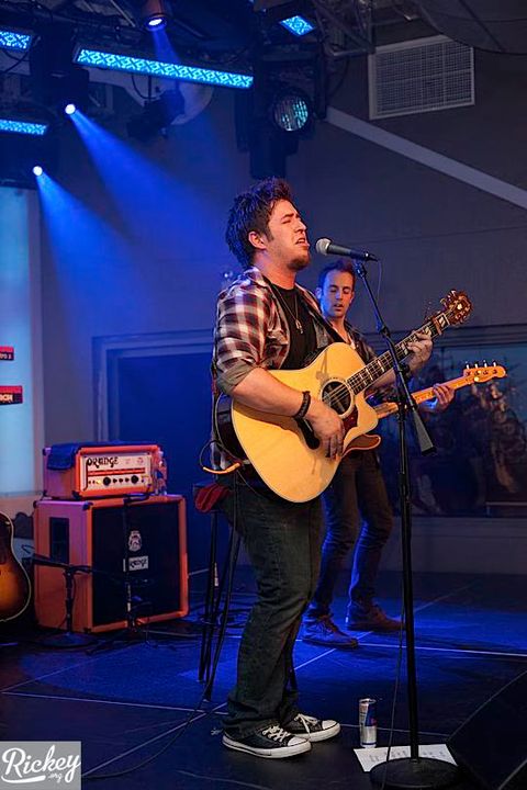 Lee DeWyze 01-2010-11-12.jpg