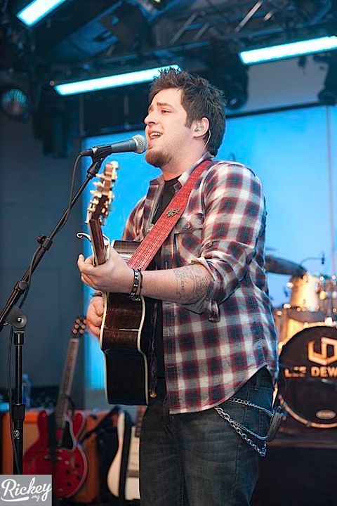 Lee DeWyze 05-2010-11-12.jpg