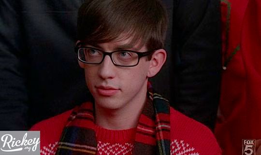 Glee Christmas 02-2010-12-07.jpg