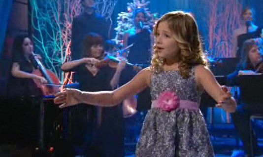 Jackie Evancho Tonight Show 01-2010-12-16.jpg