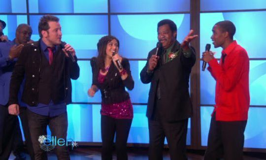 Sing Off Ellen 01-2010-12-16.jpg