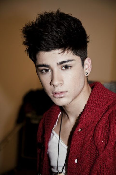 Zayn Malik Red.jpg