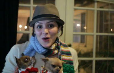 katharine mcphee jingle bells 01-2010-12-20.jpg