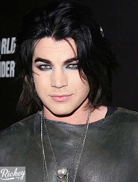 Adam Lambert RuPaul's Drag Race 01-2011-01-19.jpg