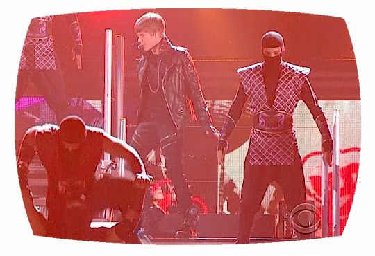 Justin Bieber Usher Grammy Awards 01-2011-02-13.jpg