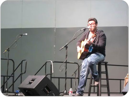 Andrew Garcia Reality Rocks 02 2011 04 15