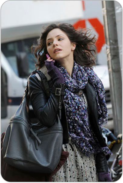 Katharine McPhee Smash Times Square 01 2011 04 01
