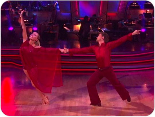 Kendra Wilkinson Rumba DWTS 01-2011-04-04.jpg Kendra Wilkinson Rumba DWTS 01 2011 04 04