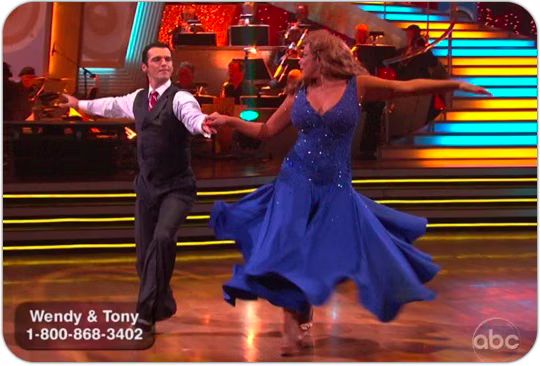 Wendy Williams Foxtrot DWTS 01 2011 04 04