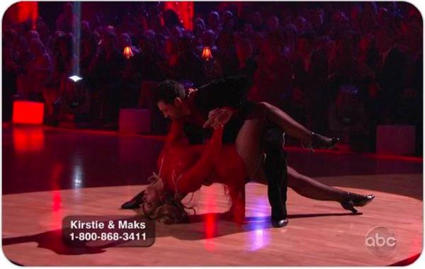 Kirstie Alley and Maksim Chmerkovskiy  Argentine Tango  Dancing with the Stars