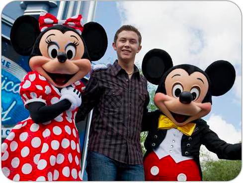 Scotty McCreery at Disney World