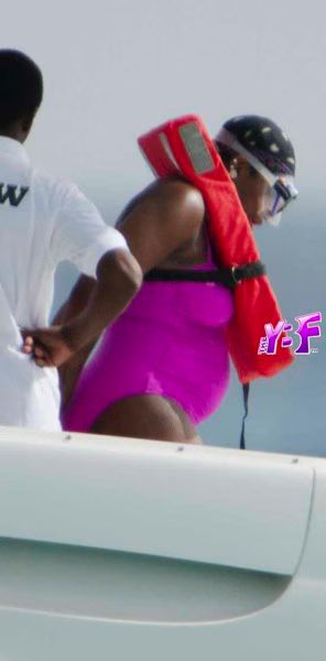 Fantasia and Antwuan Cook in Barbados 01 2011 06 28